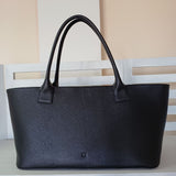 TOTE MEDIUM FLOTAR BLACK - Lot 114 (Sample)